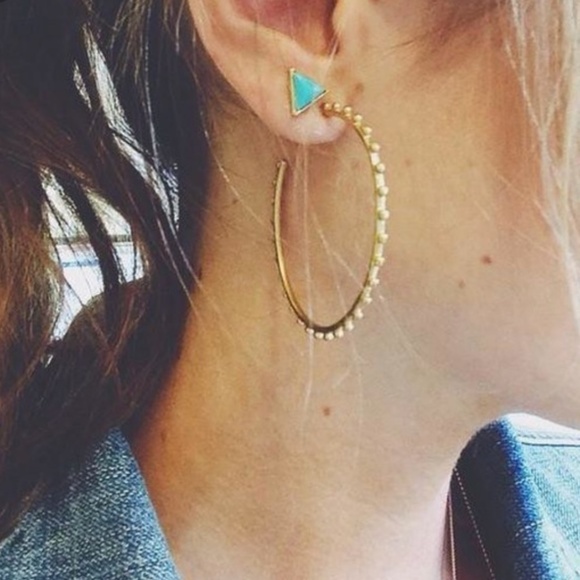 :: Stella & Dot Retired [GOLD] Isadora Hoops - Picture 10 of 11